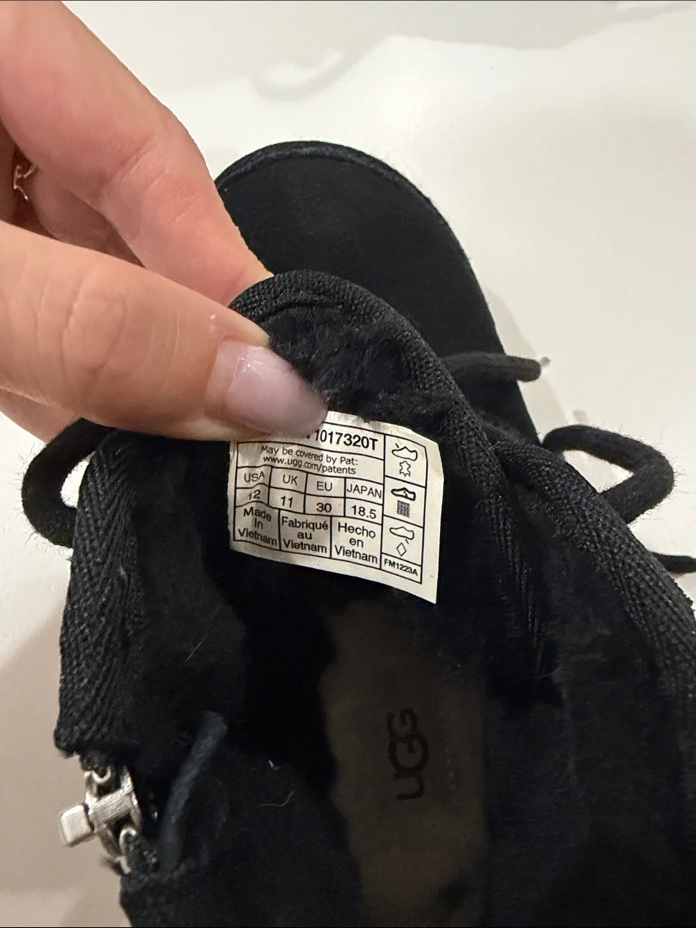 Boys UGG Neumel II boots